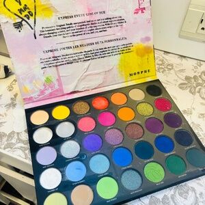 Disney MORPHE eyeshadow pallete